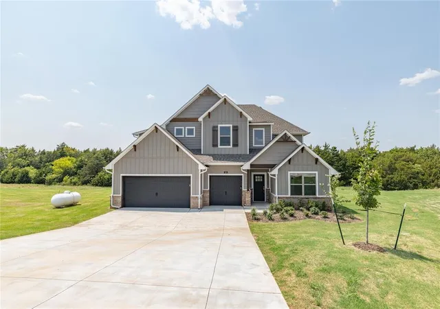 Photo 2 of Single family home for sale at 523 Still Meadows, Edmond, OK 73034 | MLS# 1202735 | Listing updated on 2026-09-17