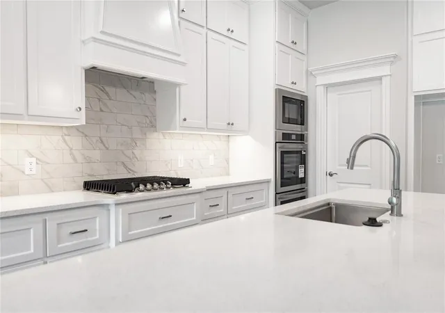 Photo 3 of Single family home for sale at 523 Still Meadows, Edmond, OK 73034 | MLS# 1202735 | Listing updated on 2026-09-17