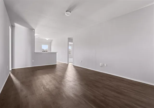 Photo 3 of Sale Pending at 1918 Oak Tree, Shawnee, OK 74804 | MLS# 1214185 | Listing updated on 2026-09-17