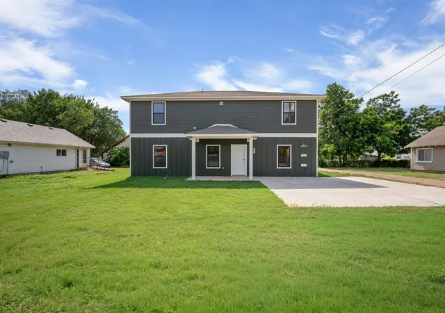 Photo 1 of Multi family home for sale at 9 N State St, Edmond, OK 73003 | MLS# 1214603 | Listing updated on 2026-09-16
