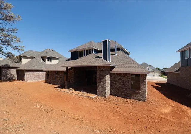 Photo 3 of Single family home for sale at 3205 Broadmoore Dr, Oklahoma City, OK 73160 | MLS# 1225448 | Listing updated on 2026-09-16