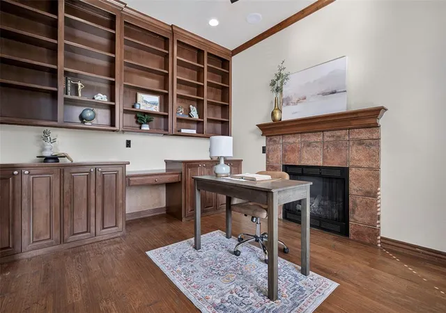Photo 4 of Single family home for sale at 6205 Valley Ridge Dr, Edmond, OK 73034 | MLS# 1226434 | Listing updated on 2026-09-17
