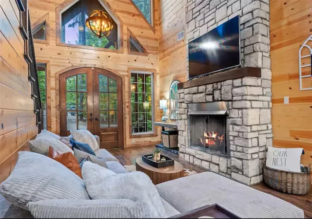 Photo 2 of Single family home for sale at 57 N Mayflower Cir, Broken Bow, OK 74728 | MLS# 1227382 | Listing updated on 2026-09-16