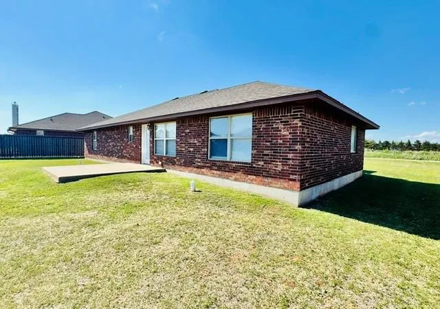 Photo 3 of Sale Pending at 112 W Comanche Ave, Cashion, OK 73016 | MLS# 1228072 | Listing updated on 2026-09-17