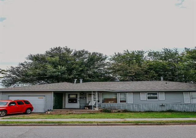 Photo 2 of Multi family home for sale at 938 Sw 58 Street #Address : 938 1/2  (rear), Oklahoma City, OK 73109 | MLS# 1228810 | Listing updated on 2026-09-16