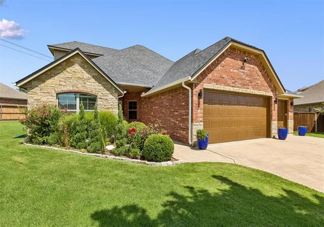 Photo 2 of Single family home for sale at 8421 Nw 126th Street, Oklahoma City, OK 73142 | MLS# 1229785 | Listing updated on 2026-09-18