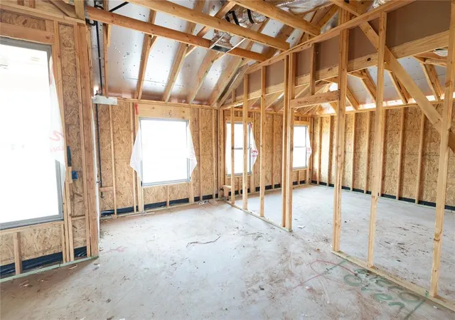 Photo 3 of Sale Pending at 2125 Nw 171st Street, Edmond, OK 73012 | MLS# 1230839 | Listing updated on 2026-09-16