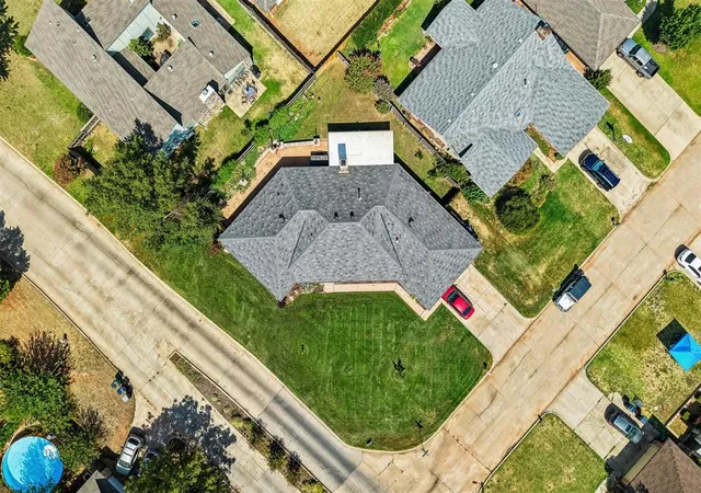 Photo 3 of Single family home for sale at 11801 Bevenshire Rd, Oklahoma City, OK 73162 | MLS# 1231373 | Listing updated on 2026-09-16