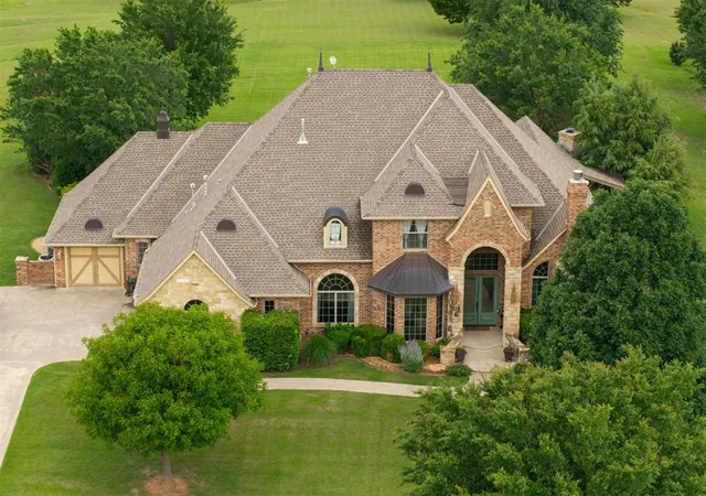 Photo 1 of Single family home for sale at 18299 Carlton Way, Edmond, OK 73012 | MLS# 1231997 | Listing updated on 2026-09-17