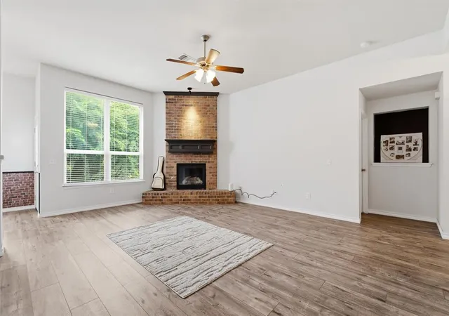 Photo 3 of Single family home for sale at 1400 Biltmore Ct, Norman, OK 73071 | MLS# 1232581 | Listing updated on 2026-09-17