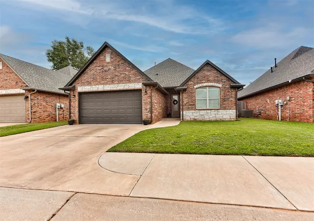 Photo 1 of Sale Pending at 1211 Crimson Crk Cir, El Reno, OK 73036 | MLS# 1233208 | Listing updated on 2026-09-18