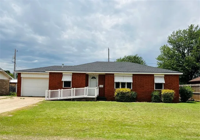 Single family home for sale at 211 N Park Rd, Hobart, OK 73651 | MLS# 1233271