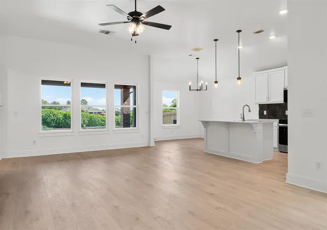 Photo 4 of Sale Pending at 1313 SW 157th Street, Oklahoma City, OK 73170 | MLS# 1237493 | Listing updated on 2026-09-18