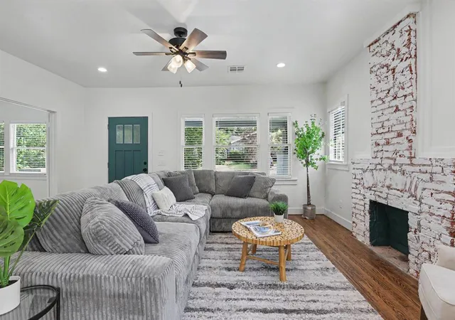 Photo 3 of Single family home for sale at 709 NW 24th Street, Oklahoma City, OK 73103 | MLS# 1237736 | Listing updated on 2026-09-18
