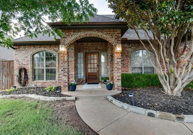 Photo 1 of Single family home for sale at 2801 Nw 171st Street, Edmond, OK 73012 | MLS# 1237967 | Listing updated on 2026-09-16