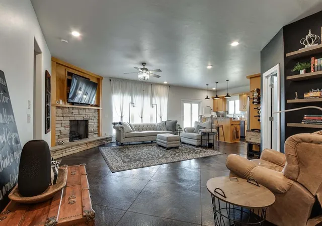 Photo 3 of Single family home for sale at 2801 Nw 171st Street, Edmond, OK 73012 | MLS# 1237967 | Listing updated on 2026-09-16
