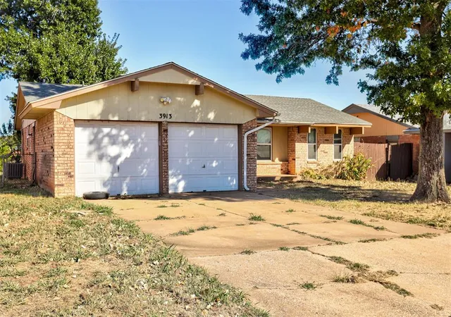 Photo 3 of Single family home for sale at 3913 Se 54th Street, Oklahoma City, OK 73135 | MLS# 1238108 | Listing updated on 2026-09-16
