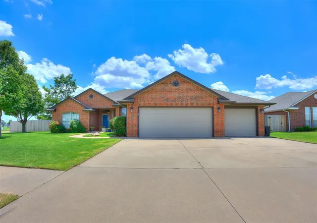 Photo 1 of Single family home for sale at 8200 Nw 71st Street, Oklahoma City, OK 73132 | MLS# 1238426 | Listing updated on 2026-09-16