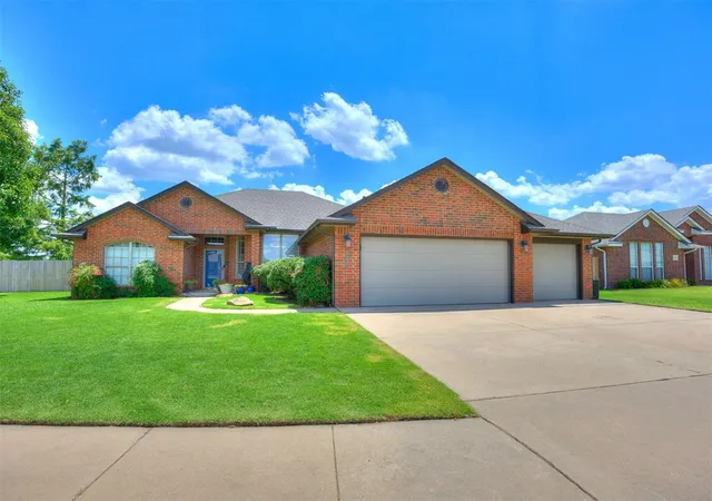 Photo 2 of Single family home for sale at 8200 Nw 71st Street, Oklahoma City, OK 73132 | MLS# 1238426 | Listing updated on 2026-09-16