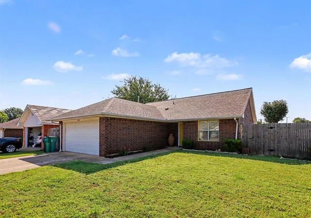 Photo 2 of Single family home for sale at 12288 Sw 11th Street, Yukon, OK 73099 | MLS# 1238573 | Listing updated on 2026-09-18