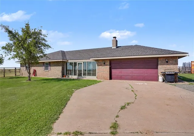 Photo 3 of Single family home for sale at 19298 E County Rd 169, Duke, OK 73521 | MLS# 1238579 | Listing updated on 2026-09-15