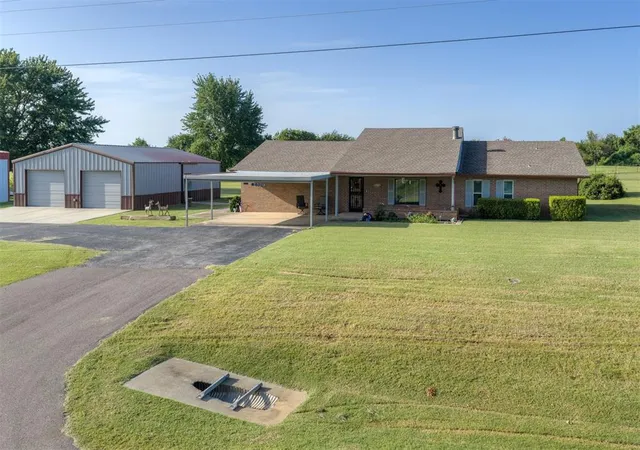 Photo 2 of Single family home for sale at 6400 E Etowah Rd, Noble, OK 73068 | MLS# 1240007 | Listing updated on 2026-09-17