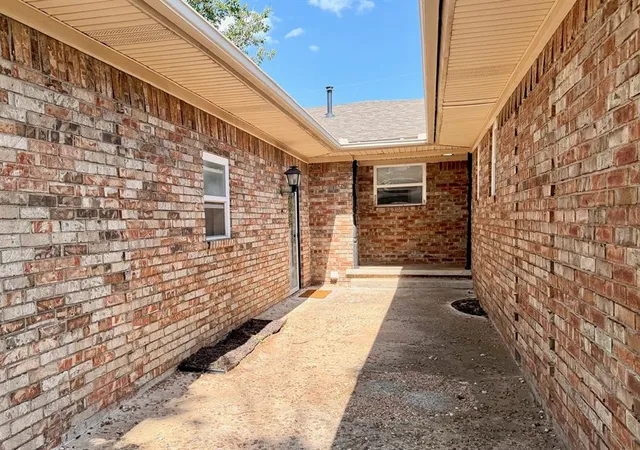 Photo 3 of Single family home for sale at 4103 N Aydelotte Ave, Shawnee, OK 74804 | MLS# 1240031 | Listing updated on 2026-09-18