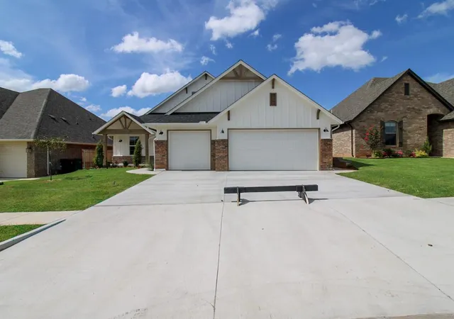 Photo 2 of Sale Pending at 9321 Sw 42nd Street, Oklahoma City, OK 73179 | MLS# 1240046 | Listing updated on 2026-09-16