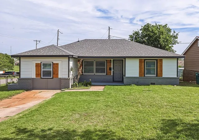 Photo 1 of Sale Pending at 801 Ne 32nd Street, Oklahoma City, OK 73105 | MLS# 1240056 | Listing updated on 2026-09-17