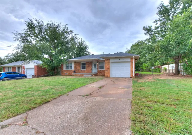 Photo 3 of Sale Pending at 5124 Nw 47th Street, Warr Acres, OK 73122 | MLS# 1240218 | Listing updated on 2026-09-17