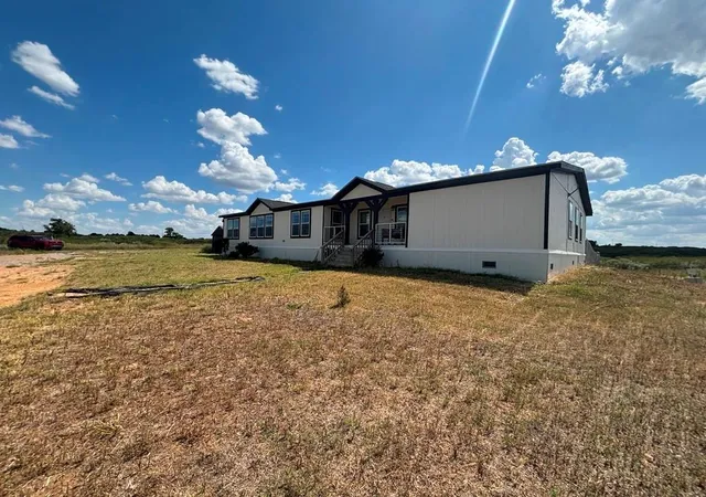 Photo 3 of Single family home for sale at 60261 S County Rd 197, Arnett, OK 73832 | MLS# 1241800 | Listing updated on 2026-10-14