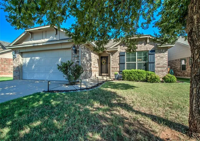 Photo 1 of Single family home for sale at 18536 Abierto Dr, Edmond, OK 73012 | MLS# 1242279 | Listing updated on 2026-09-17