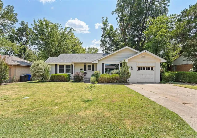 Photo 1 of Single family home for sale at 1212 Ann Arbor Dr, Norman, OK 73069 | MLS# 1243615 | Listing updated on 2026-09-16