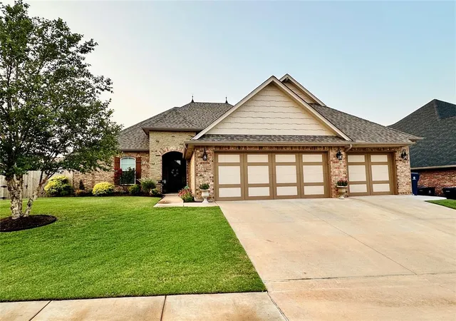 Photo 1 of Single family home for sale at 1625 Nw 199th Street, Edmond, OK 73012 | MLS# 1243646 | Listing updated on 2026-09-15