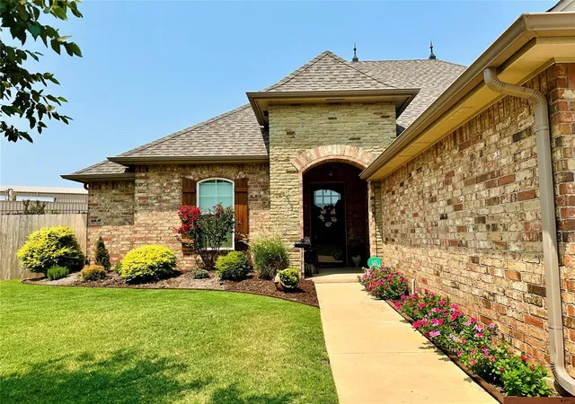 Photo 3 of Single family home for sale at 1625 Nw 199th Street, Edmond, OK 73012 | MLS# 1243646 | Listing updated on 2026-09-15