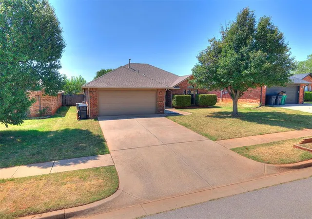 Photo 3 of Single family home for sale at 12524 SW 13th Street, Yukon, OK 73099 | MLS# 1243757 | Listing updated on 2026-10-09