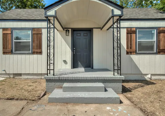 Photo 3 of Single family home for sale at 1541 NE 20th Street, Oklahoma City, OK 73111 | MLS# 1243773 | Listing updated on 2026-09-18