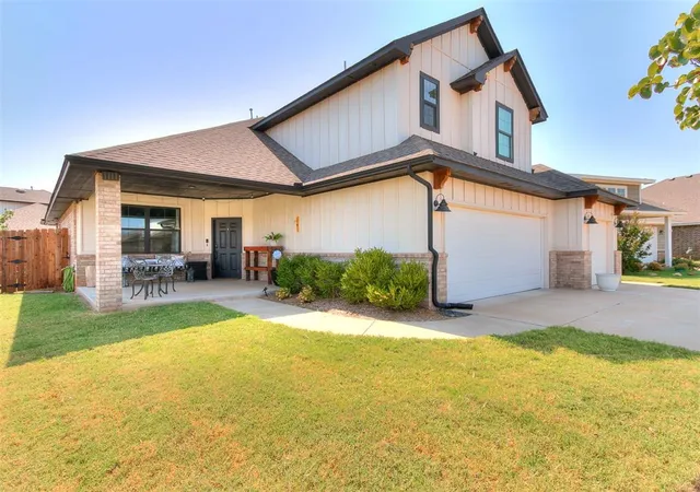 Photo 4 of Single family home for sale at 12928 Firerock Cir, Oklahoma City, OK 73142 | MLS# 1243946 | Listing updated on 2026-09-17