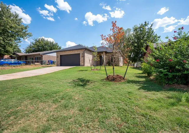 Photo 3 of Single family home for sale at 9606 Ne 3rd St, Midwest City, OK 73130 | MLS# 1245776 | Listing updated on 2026-09-16