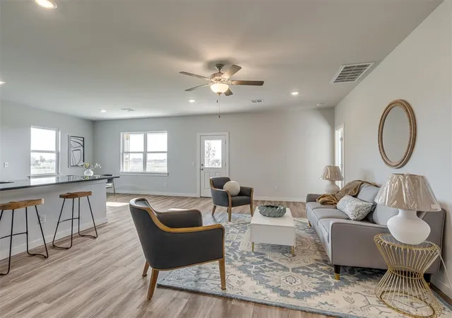 Photo 3 of Single family home for sale at 3390 Manning Farms Blvd, El Reno, OK 73036 | MLS# 1246472 | Listing updated on 2026-09-16