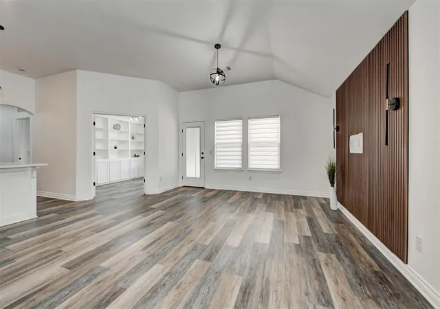 Photo 3 of Single family home for sale at 18640 Luna Dr, Edmond, OK 73012 | MLS# 1246661 | Listing updated on 2026-09-18