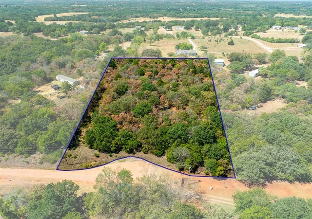 Photo 4 of Sale Pending at Stonetree Ct, Luther, OK 73054 | MLS# 1247147 | Listing updated on 2026-09-17