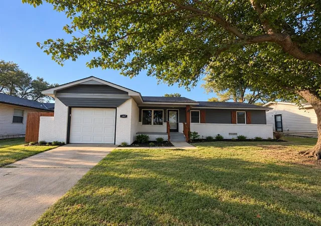 Photo 1 of Single family home for sale at 107 Florence Dr, Cordell, OK 73632 | MLS# 1247314 | Listing updated on 2026-09-17