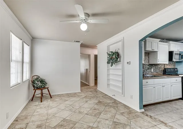 Photo 3 of Single family home for sale at 1420 Se 38th Street, Oklahoma City, OK 73129 | MLS# 1247652 | Listing updated on 2026-09-17