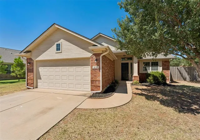 Photo 1 of Sale Pending at 18529 Cola Dr, Edmond, OK 73012 | MLS# 1247899 | Listing updated on 2026-09-18