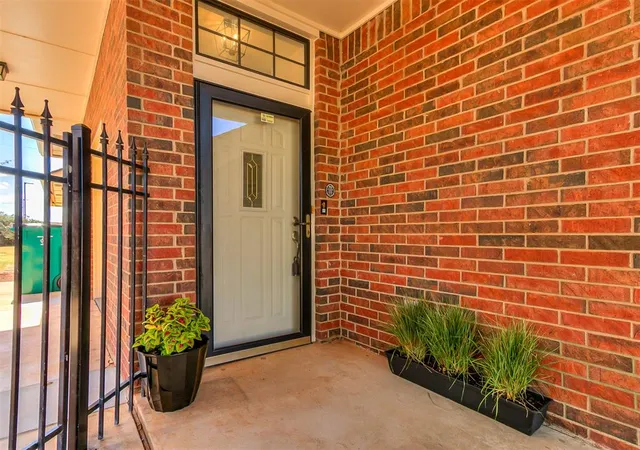 Photo 3 of Single family home for sale at 1340 Nw 138th Street, Edmond, OK 73013 | MLS# 1249122 | Listing updated on 2026-10-06