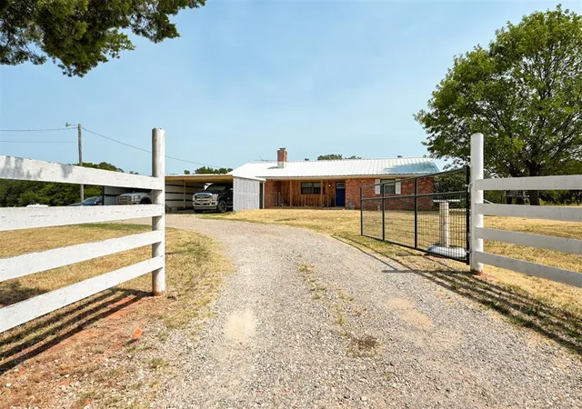 Single family home for sale at 9901 96th Street, Lexington, OK 73051 | MLS# 1249191