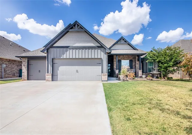 Single family home for sale at 713 Bison Xing Dr, Yukon, OK 73099 | MLS# 1249232 | Listing updated on 2026-09-17