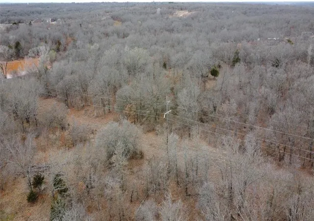 Photo 4 of Sale Pending at 29534 Sunset Dr, Tecumseh, OK 74873 | MLS# 1249292 | Listing updated on 2026-09-19