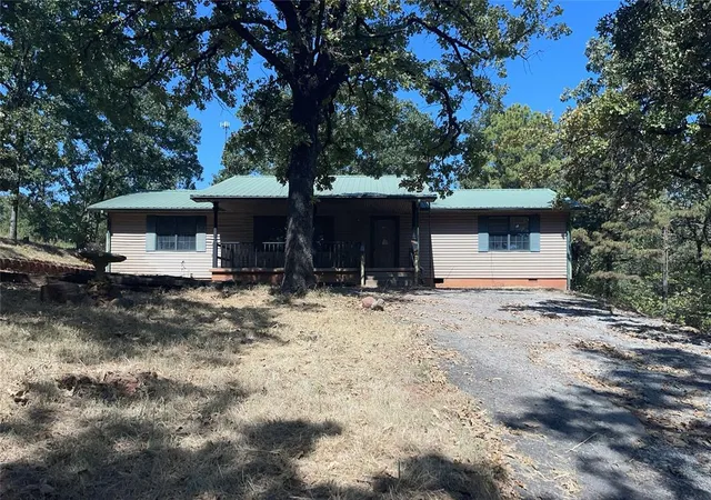 Photo 1 of Sale Pending at 900781 S Oak Ridge Dr, Chandler, OK 74834 | MLS# 1249339 | Listing updated on 2026-09-22